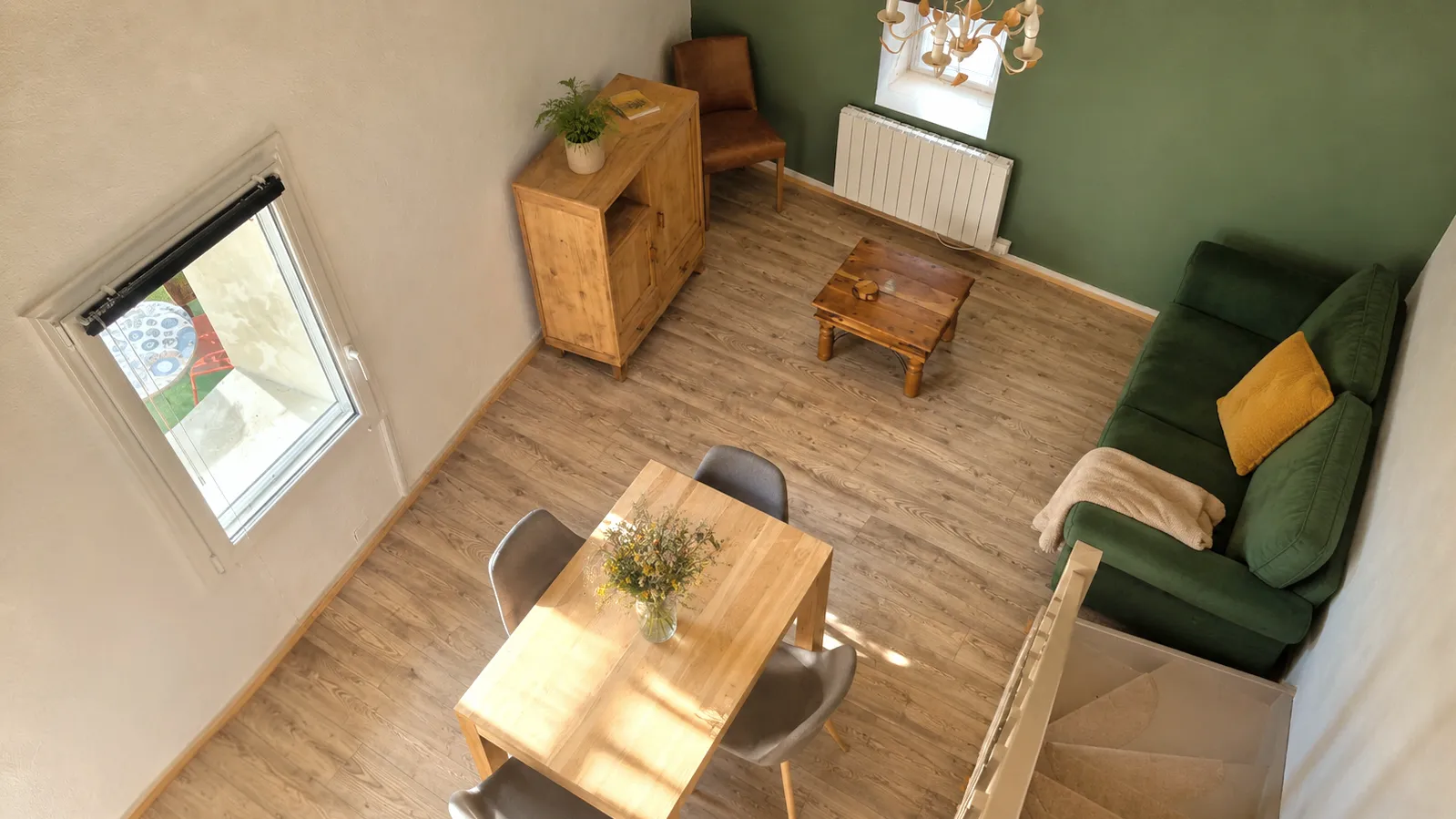 Pièce à vivre vue depuis la mezzanine